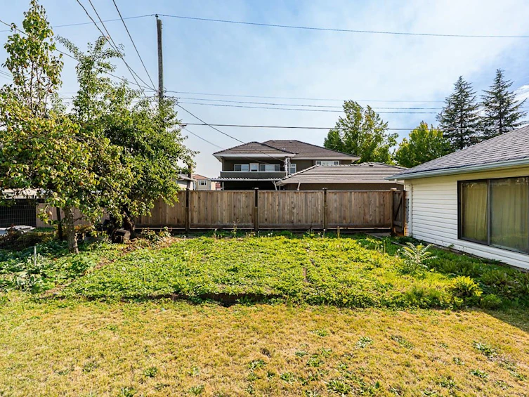 6546 Dunnedin Street, Burnaby, BC, V5B 1Y8 - 35