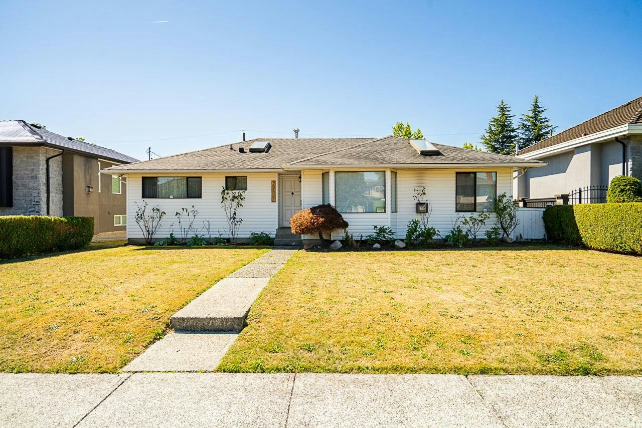 6546 Dunnedin Street, Burnaby, BC, V5B 1Y8 - 2