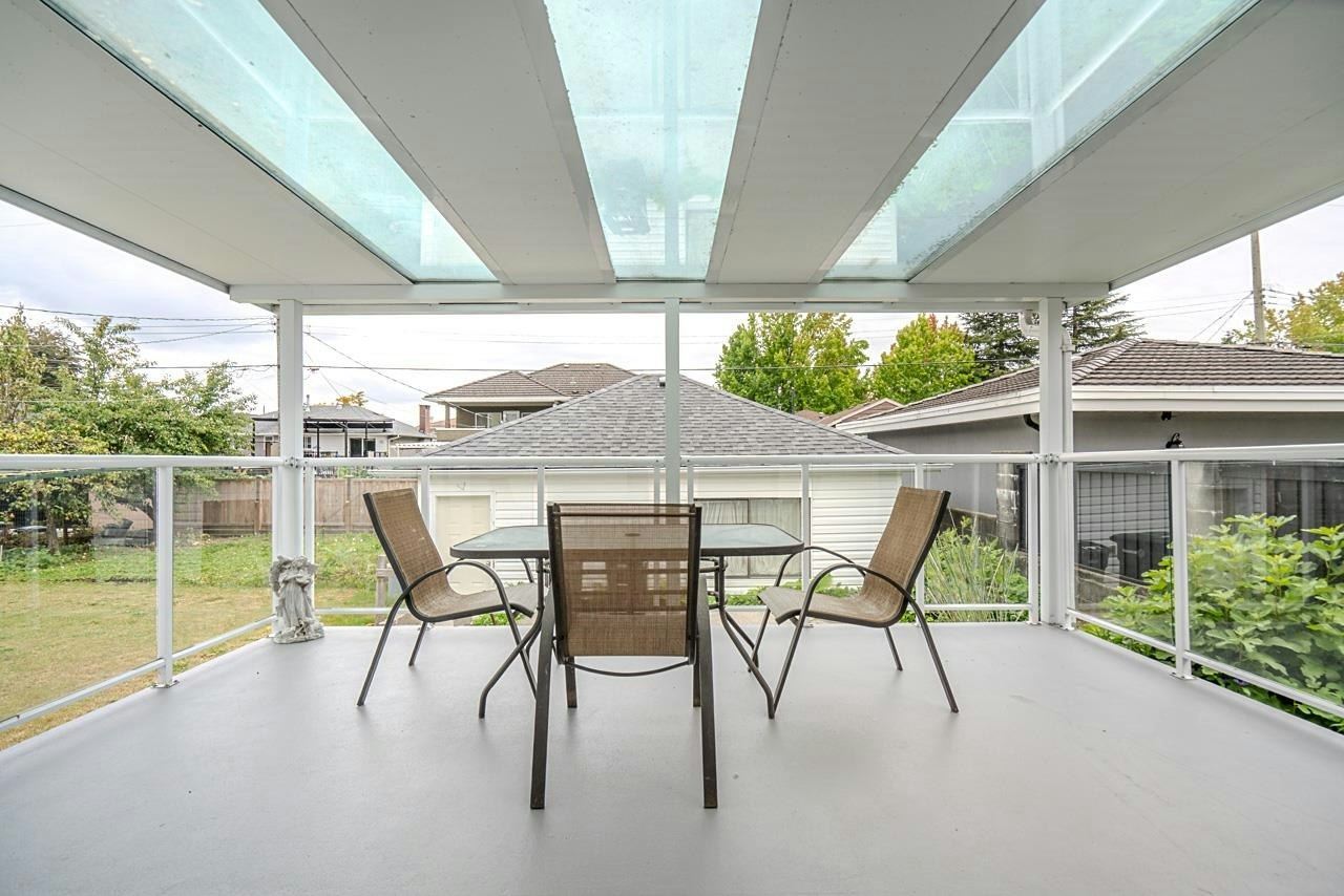 6546 Dunnedin Street, Burnaby, BC, V5B 1Y8 - 30