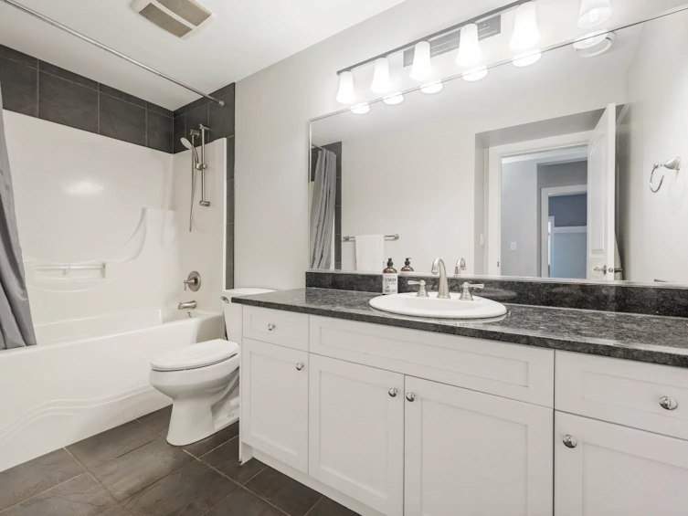 23107 80 Avenue, Langley, BC, V1M 3R8 - 23