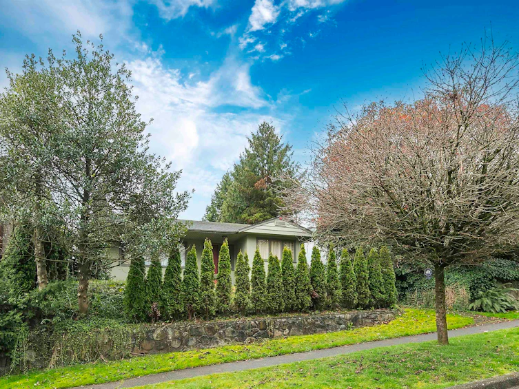 14 W 37th Avenue, Vancouver, BC, V5Y 2N1 - 17