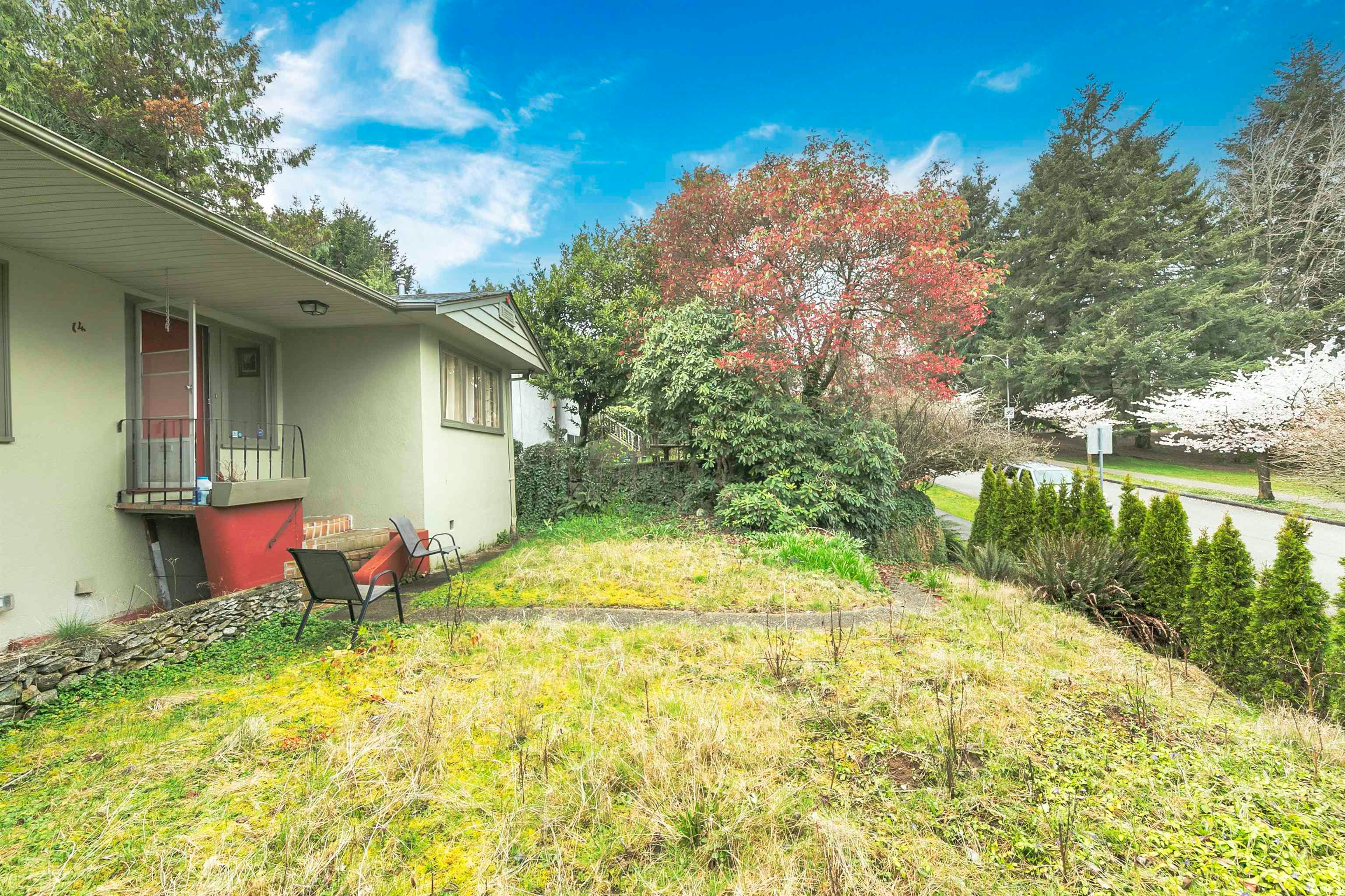 14 W 37th Avenue, Vancouver, BC, V5Y 2N1 - 3
