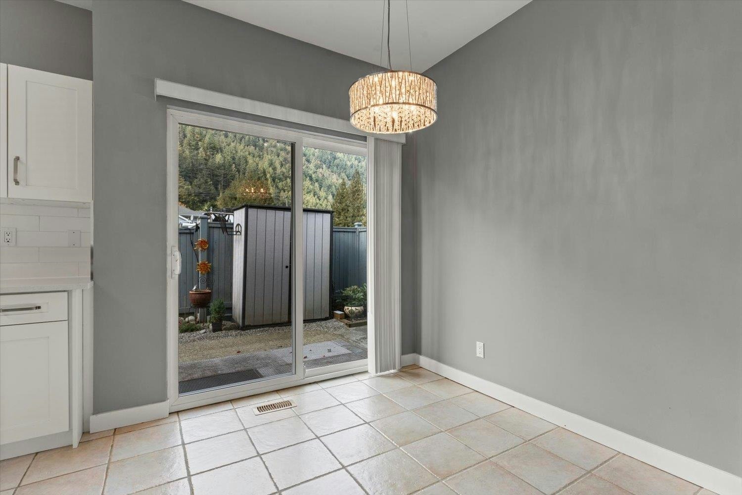 34-730 Mccombs Drive, Harrison Hot Springs, BC, V0M 1K0 - 6