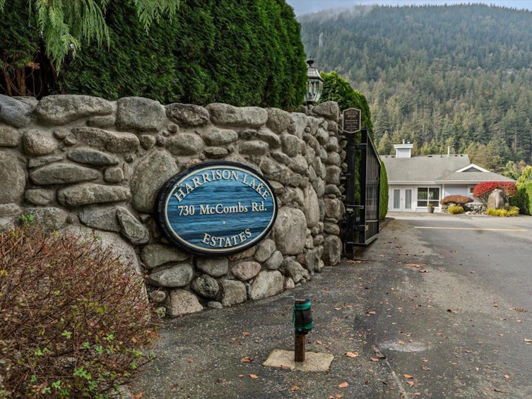 34-730 Mccombs Drive, Harrison Hot Springs, BC, V0M 1K0 - 35
