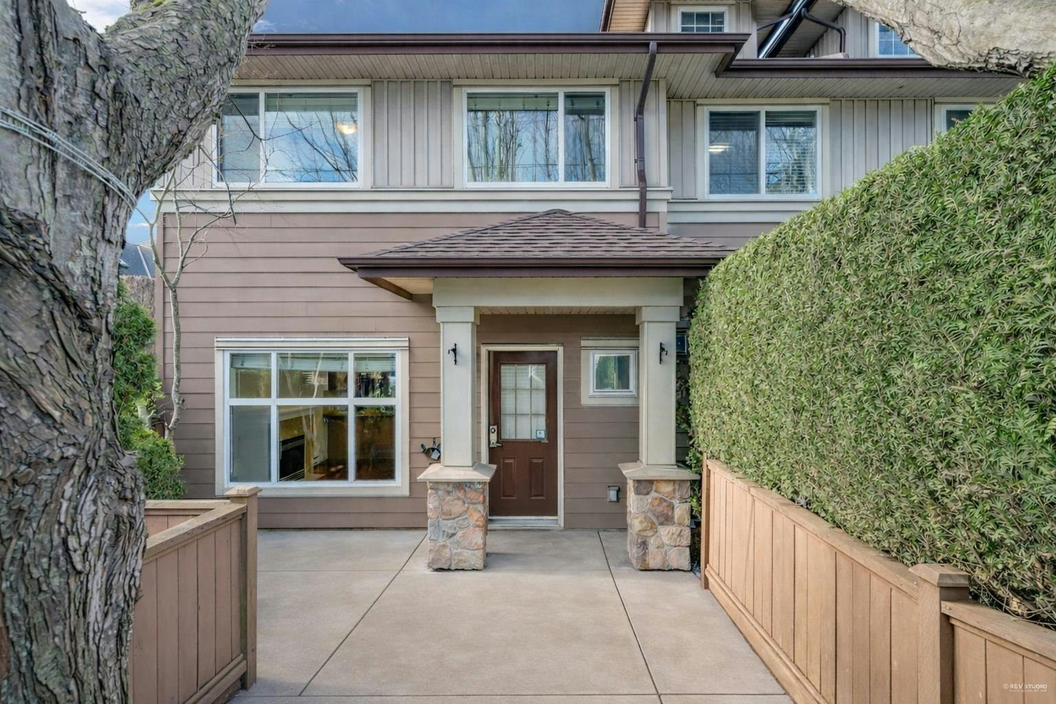 1-8311 No. 2 Road, Richmond, BC, V7C 3M2