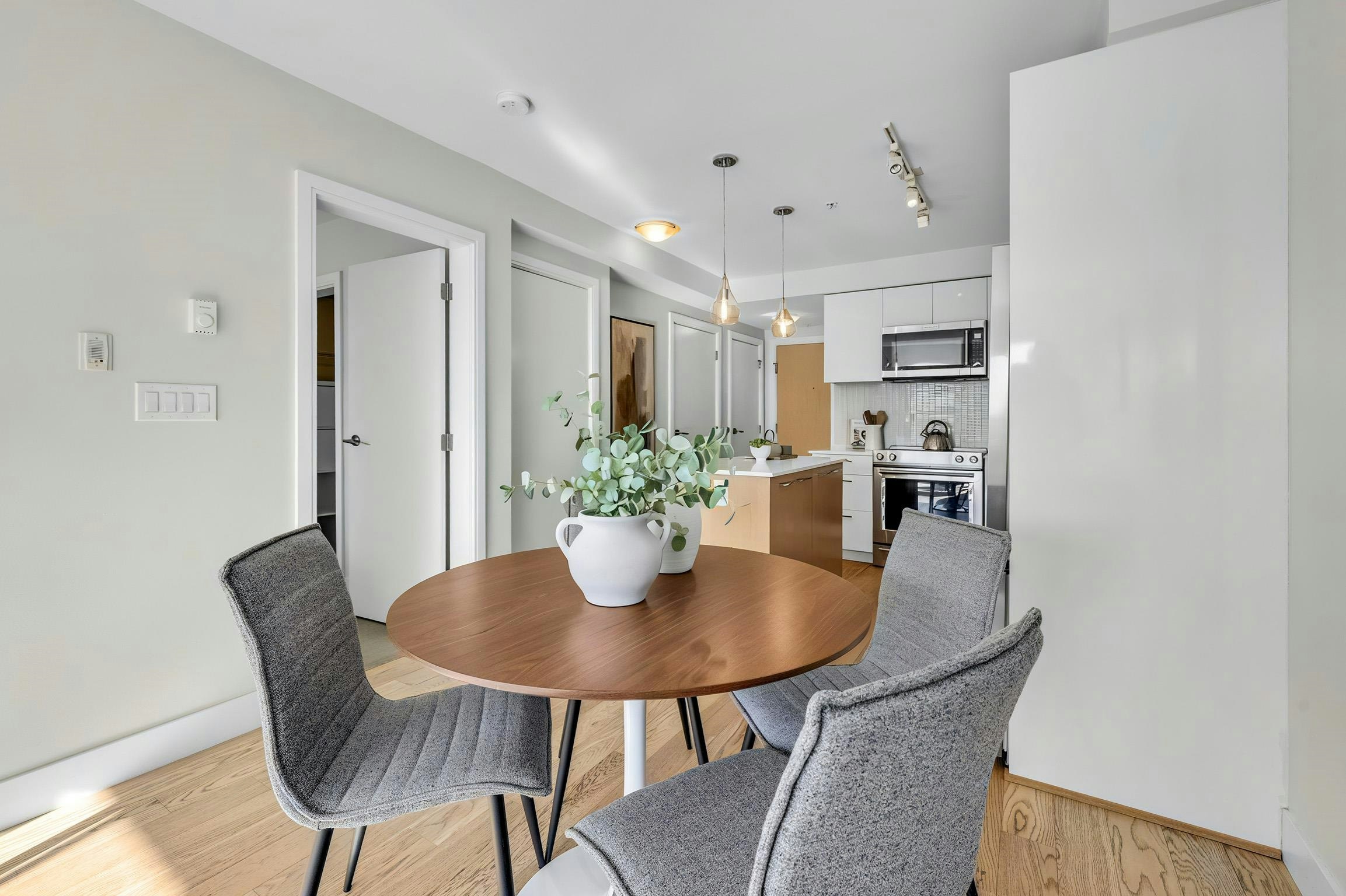403-233 Kingsway, Vancouver, BC, V5T 3J5 - 8
