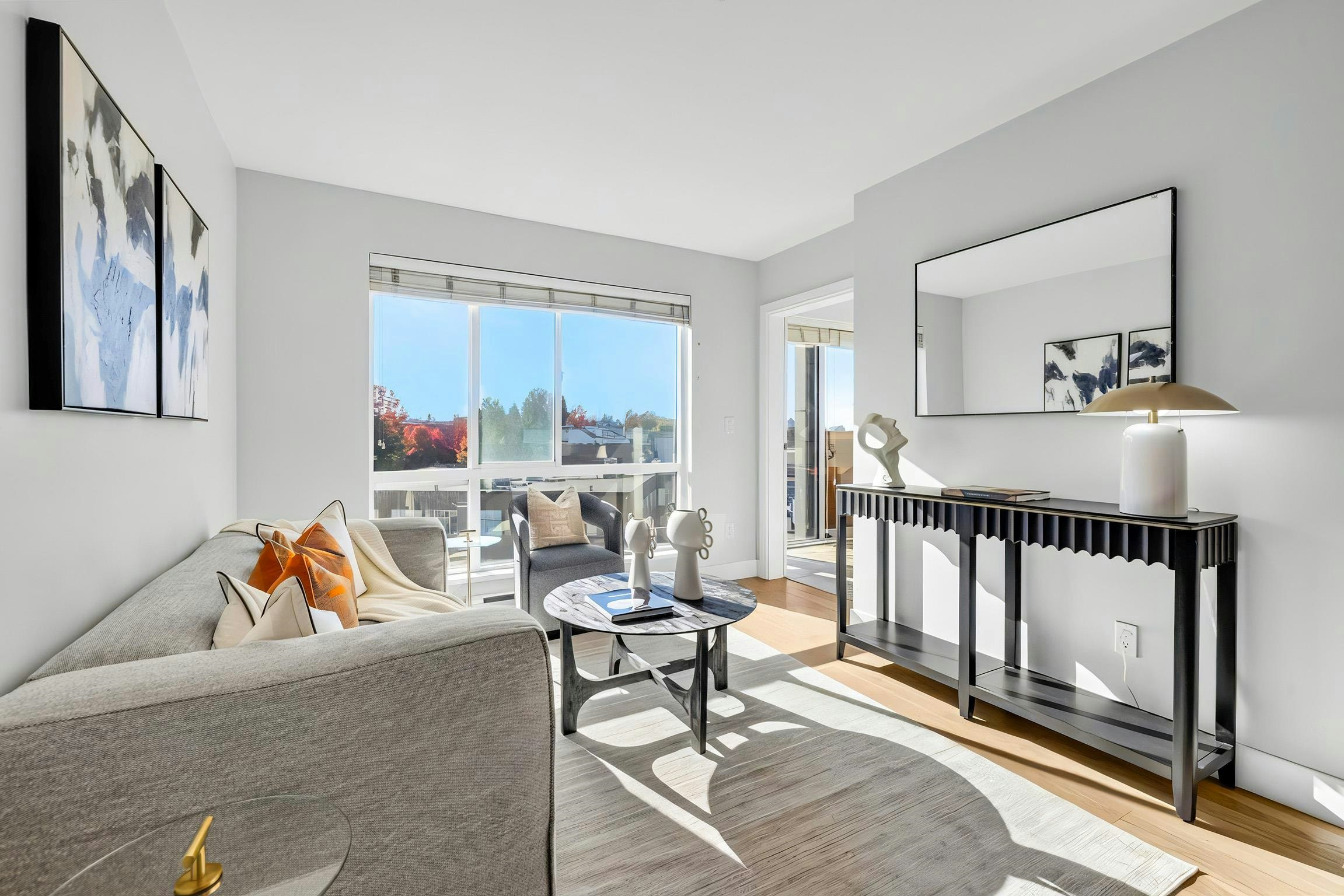 403-233 Kingsway, Vancouver, BC, V5T 3J5 - 4