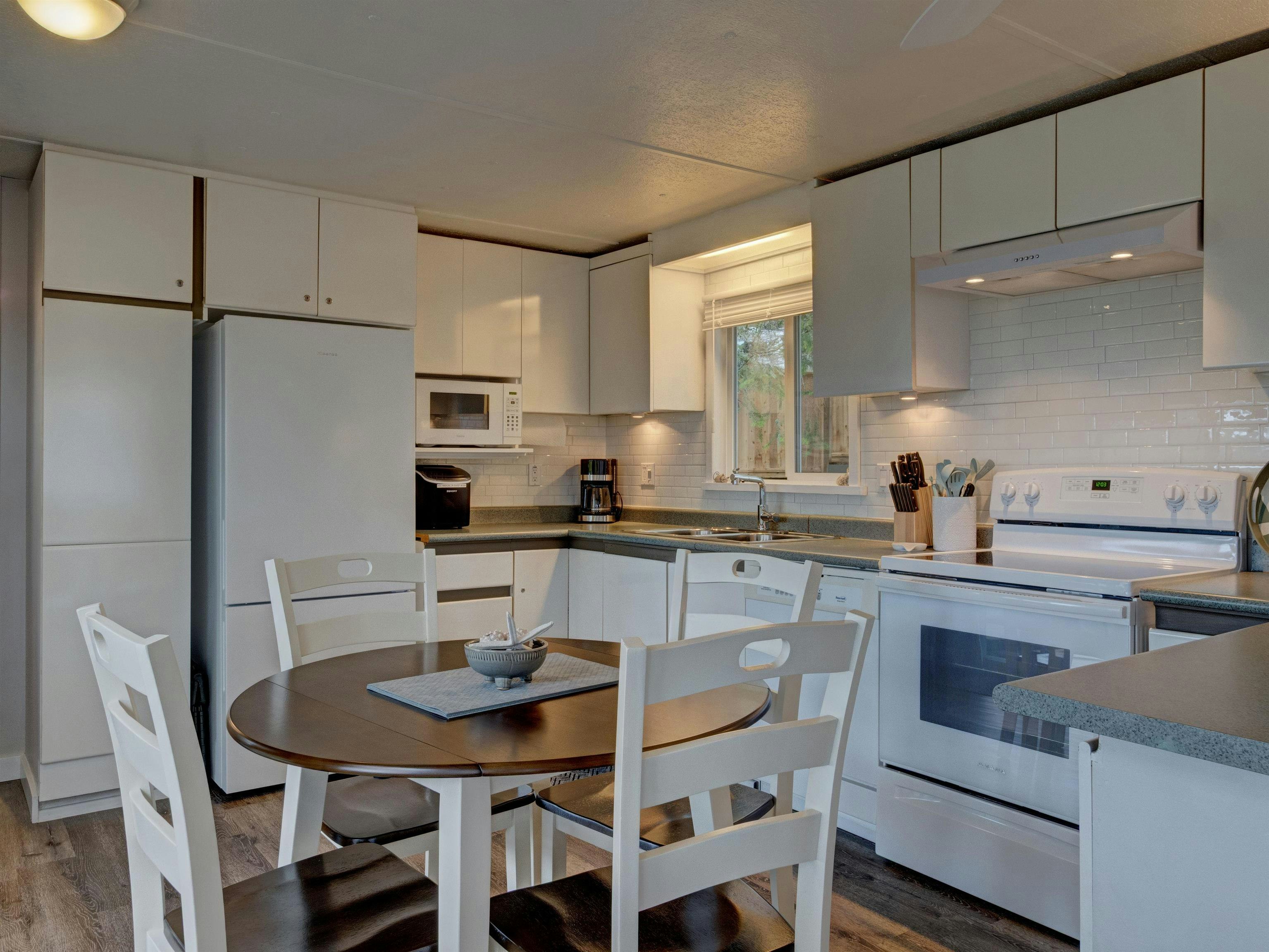 4517 Pollock Road, Pender Harbour Egmont, BC, V0N 2H1 - 36