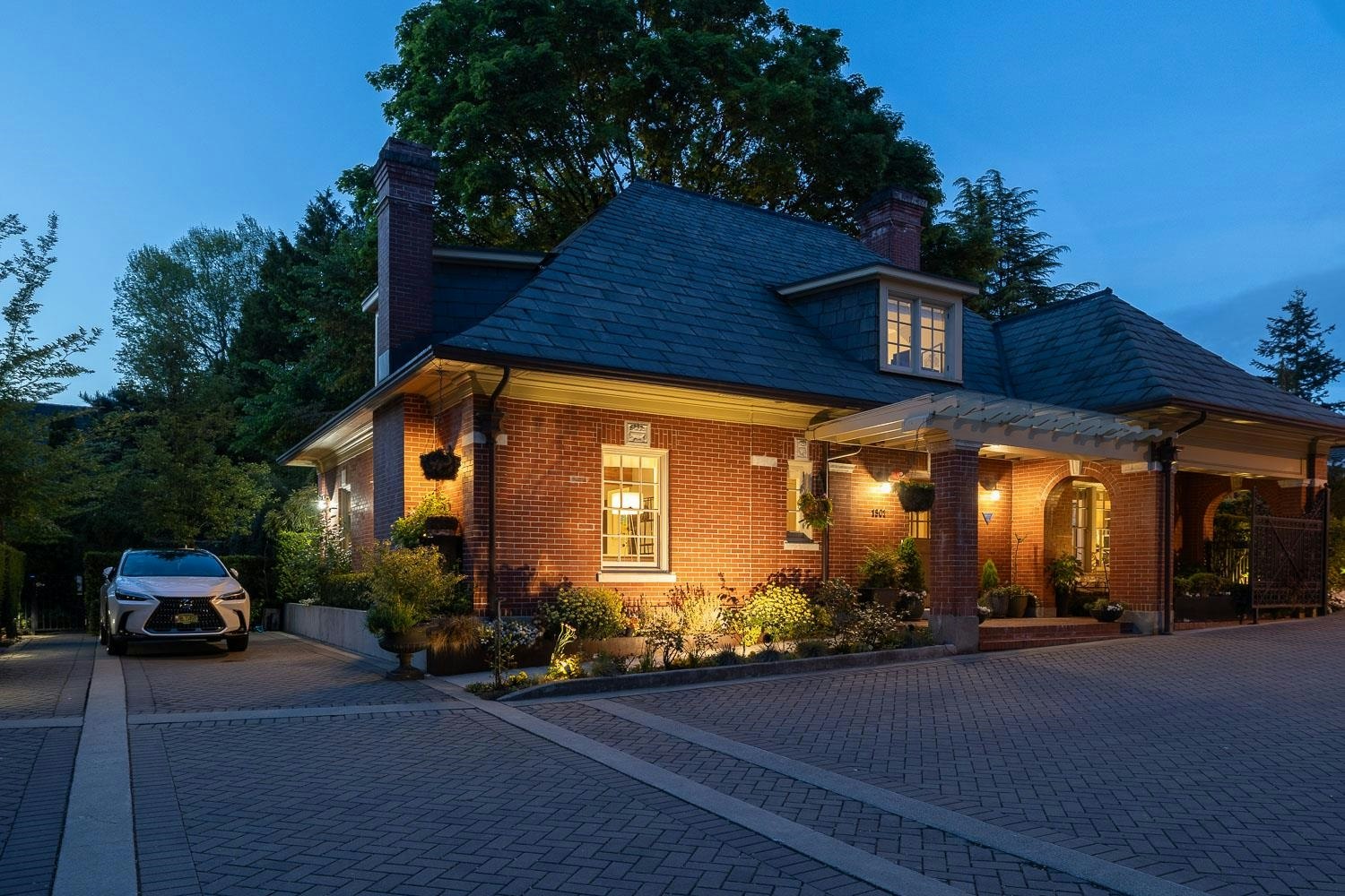 1501 Atlas Lane, Vancouver, BC, V6P 0C9 - 3