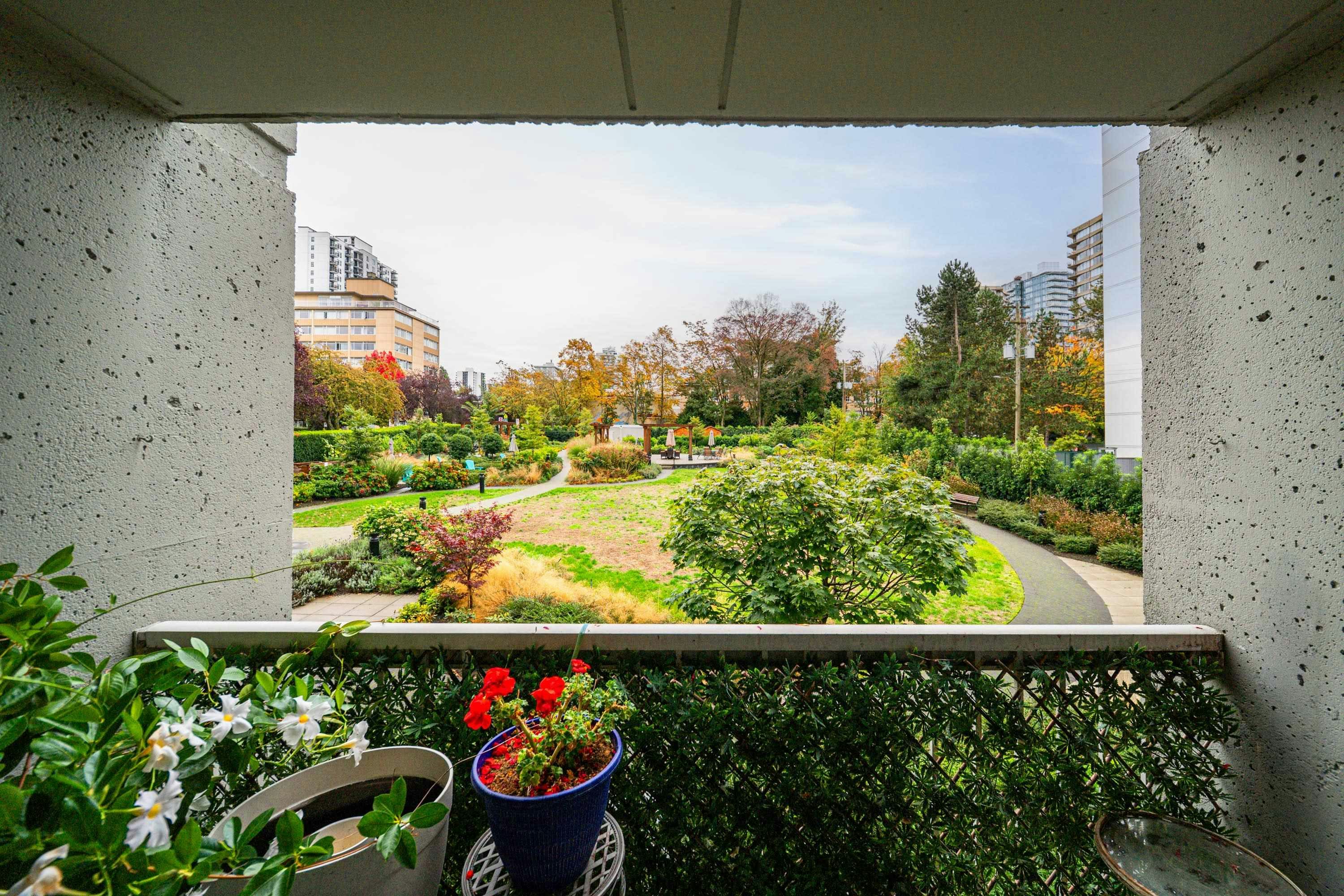 206-1740 Comox Street, Vancouver, BC, V6G 2Z1 - 21