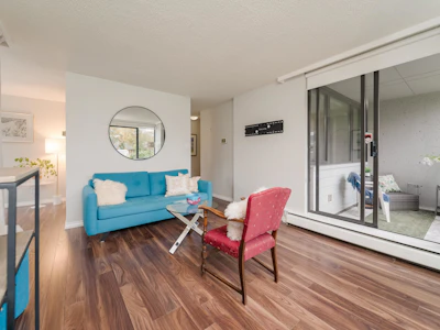 206-1740 Comox Street - 5