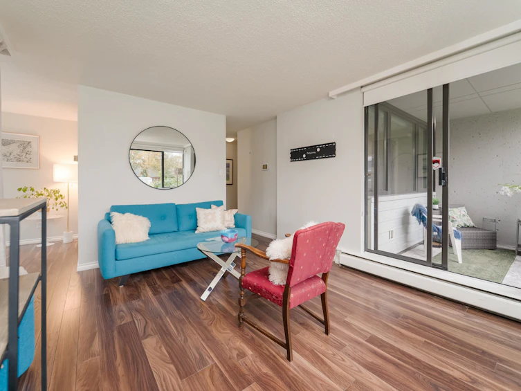206-1740 Comox Street, Vancouver, BC, V6G 2Z1 - 5