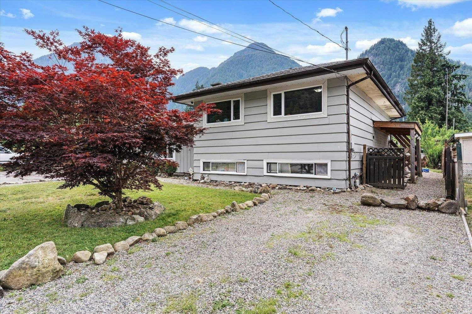 19865 Peter Street, Hope, BC, V0X 1L2 - 4