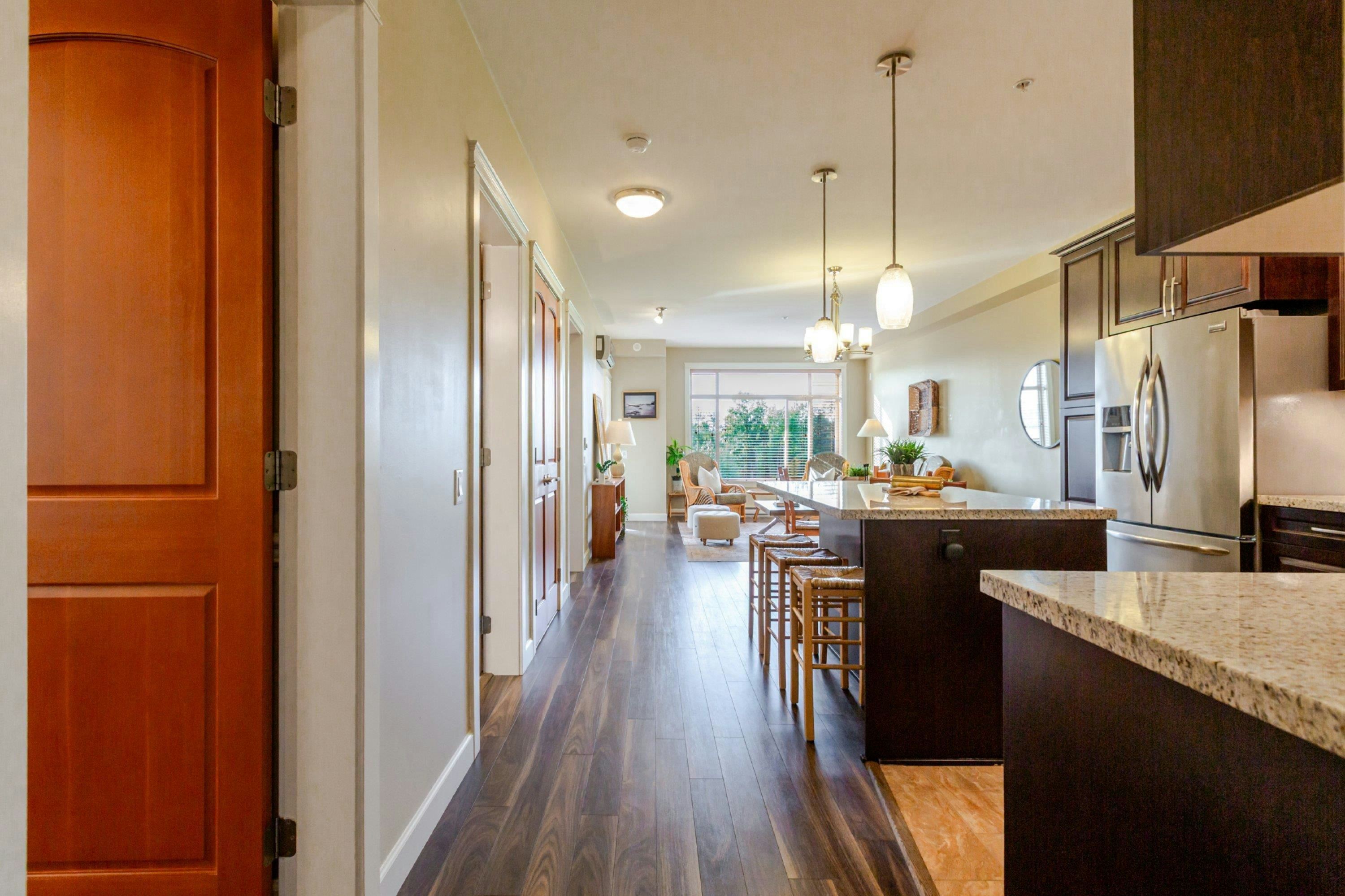 506-8157 207 Street - 3