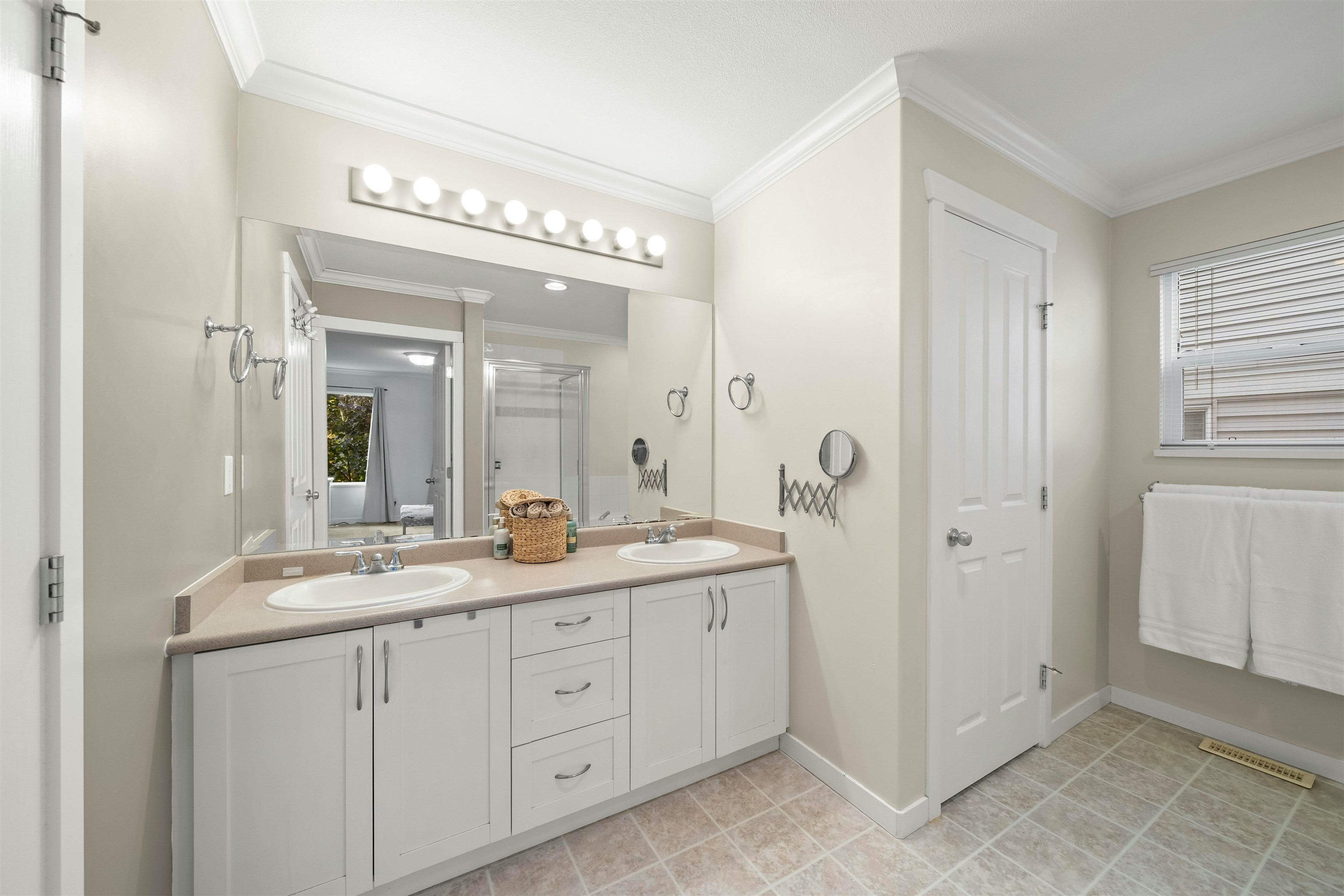 14938 59 Avenue, Surrey, BC, V3S 3W8 - 21