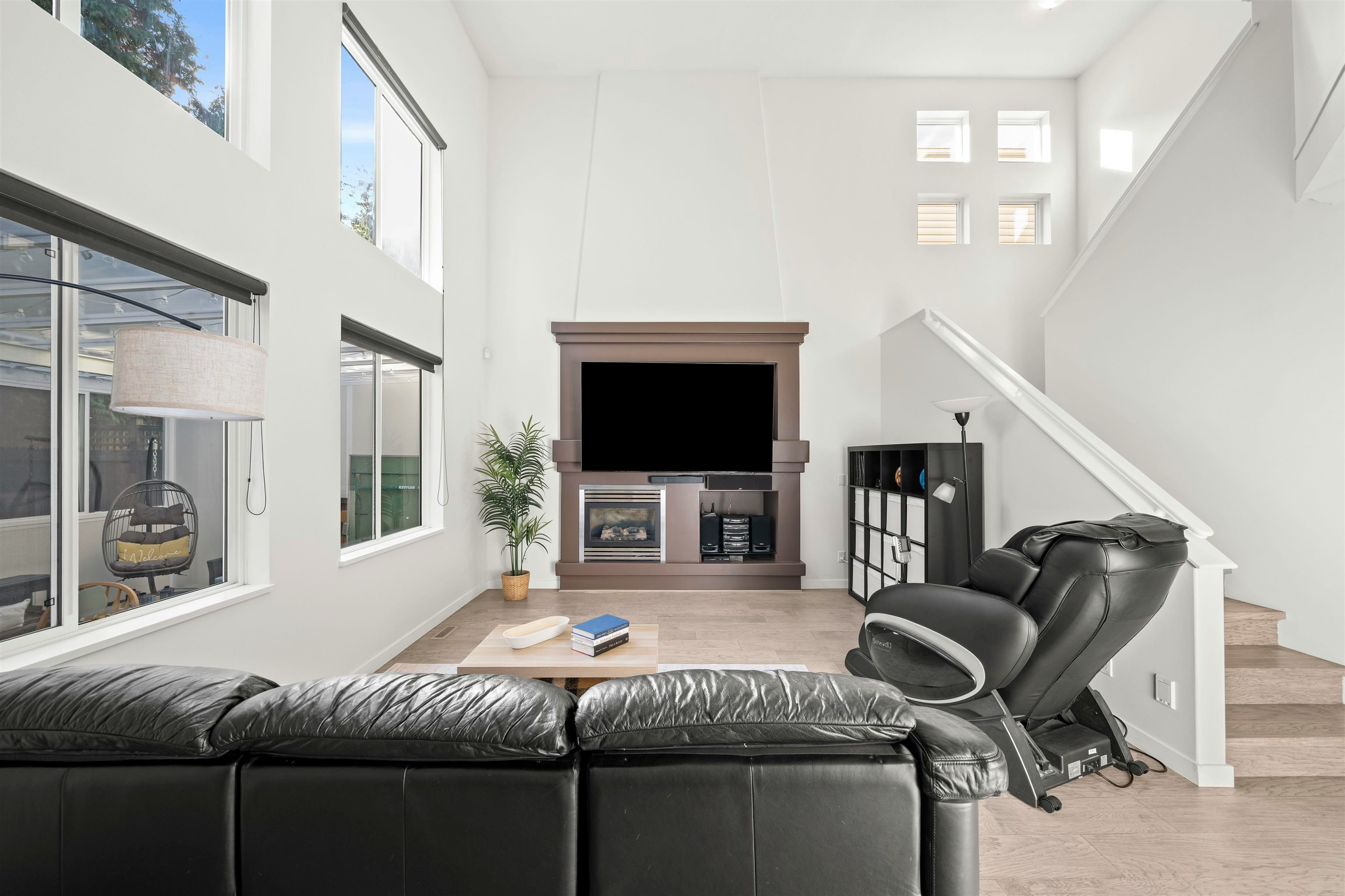 14938 59 Avenue - 4