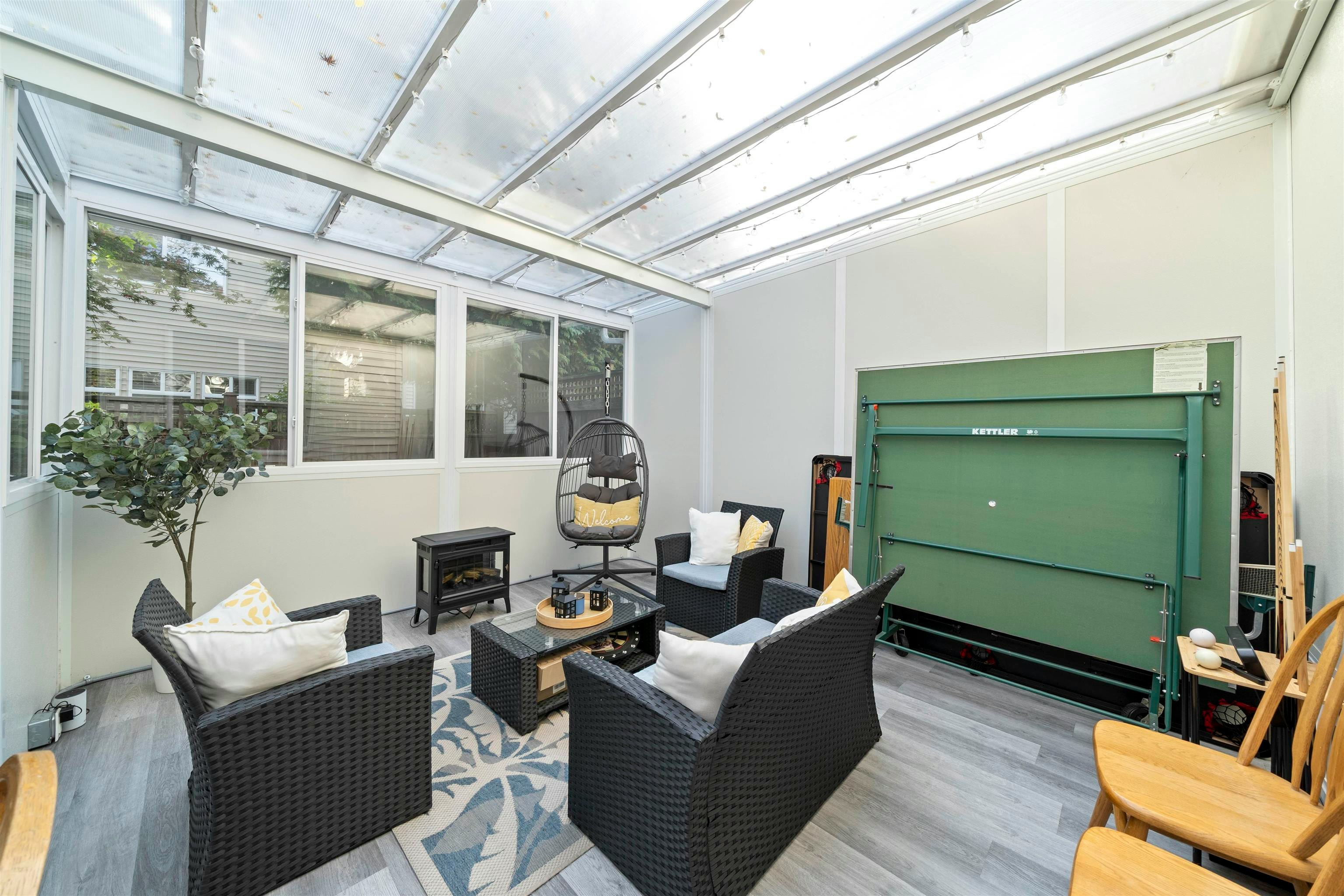 14938 59 Avenue, Surrey, BC, V3S 3W8 - 15