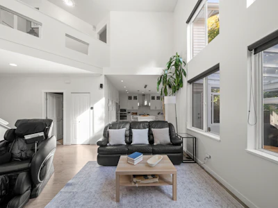 14938 59 Avenue - 5