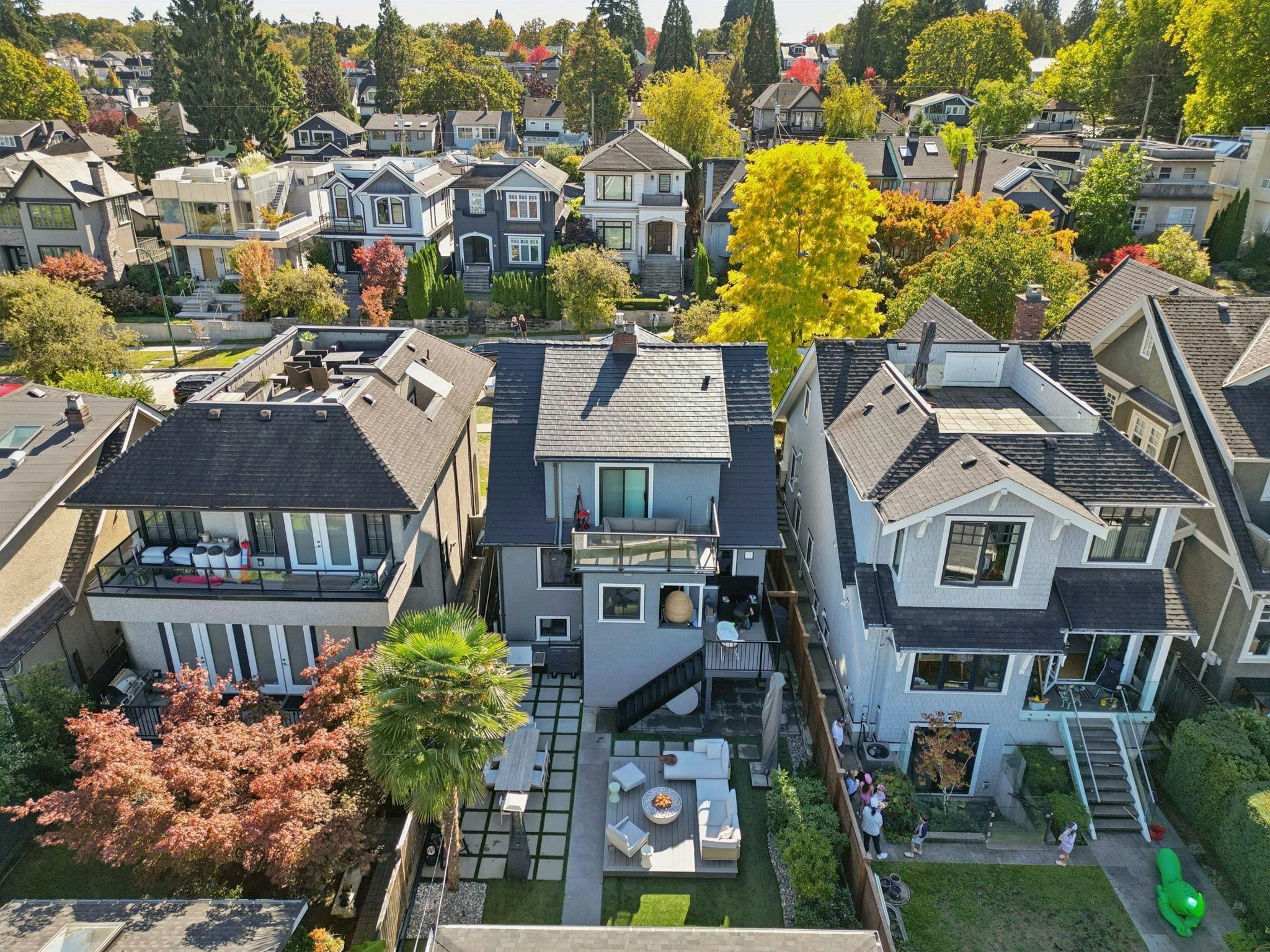3137 W 24th Avenue, Vancouver, BC, V6L 1R7 - 38