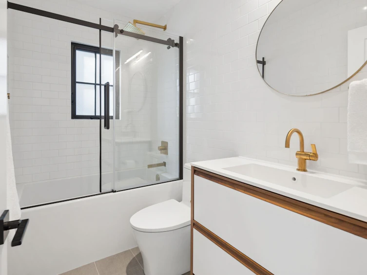 3137 W 24th Avenue, Vancouver, BC, V6L 1R7 - 23