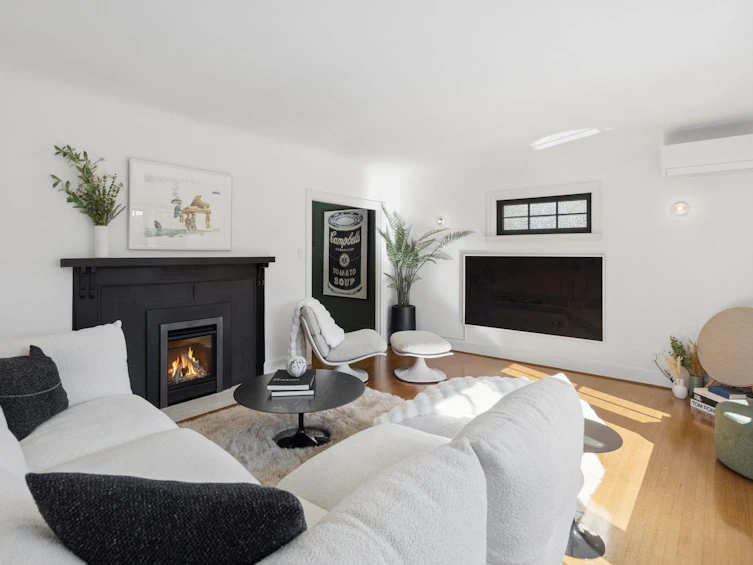 3137 W 24th Avenue, Vancouver, BC, V6L 1R7 - 4