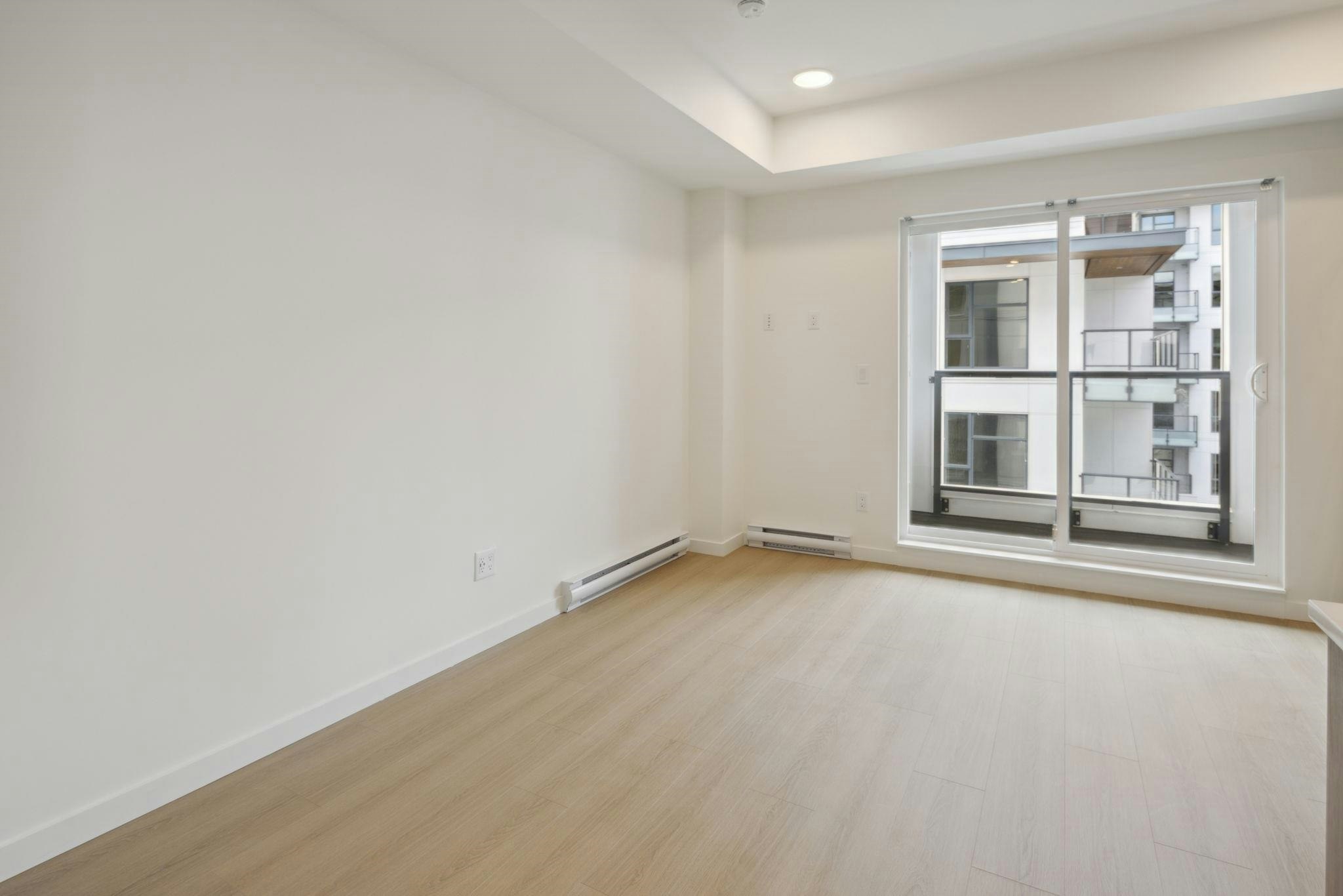 401-10829 140 Street, Surrey, BC, V3R 0H4 - 13