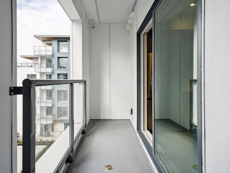 401-10829 140 Street, Surrey, BC, V3R 0H4 - 22