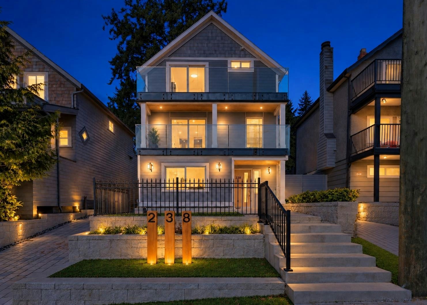 238 E 28th Street, North Vancouver, BC, V7N 1C2