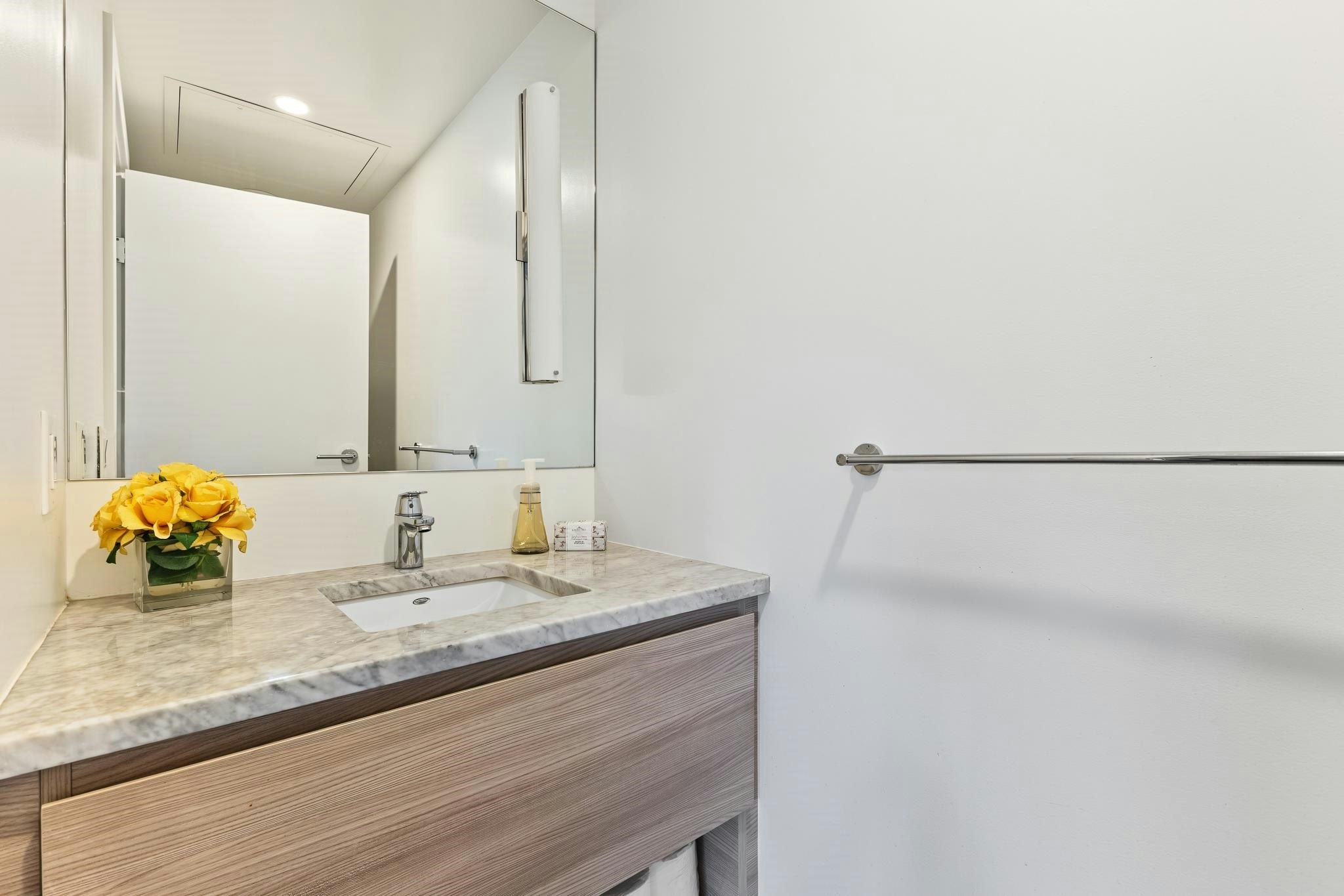 101-652 Whiting Way, Coquitlam, BC, V3J 0K3 - 25
