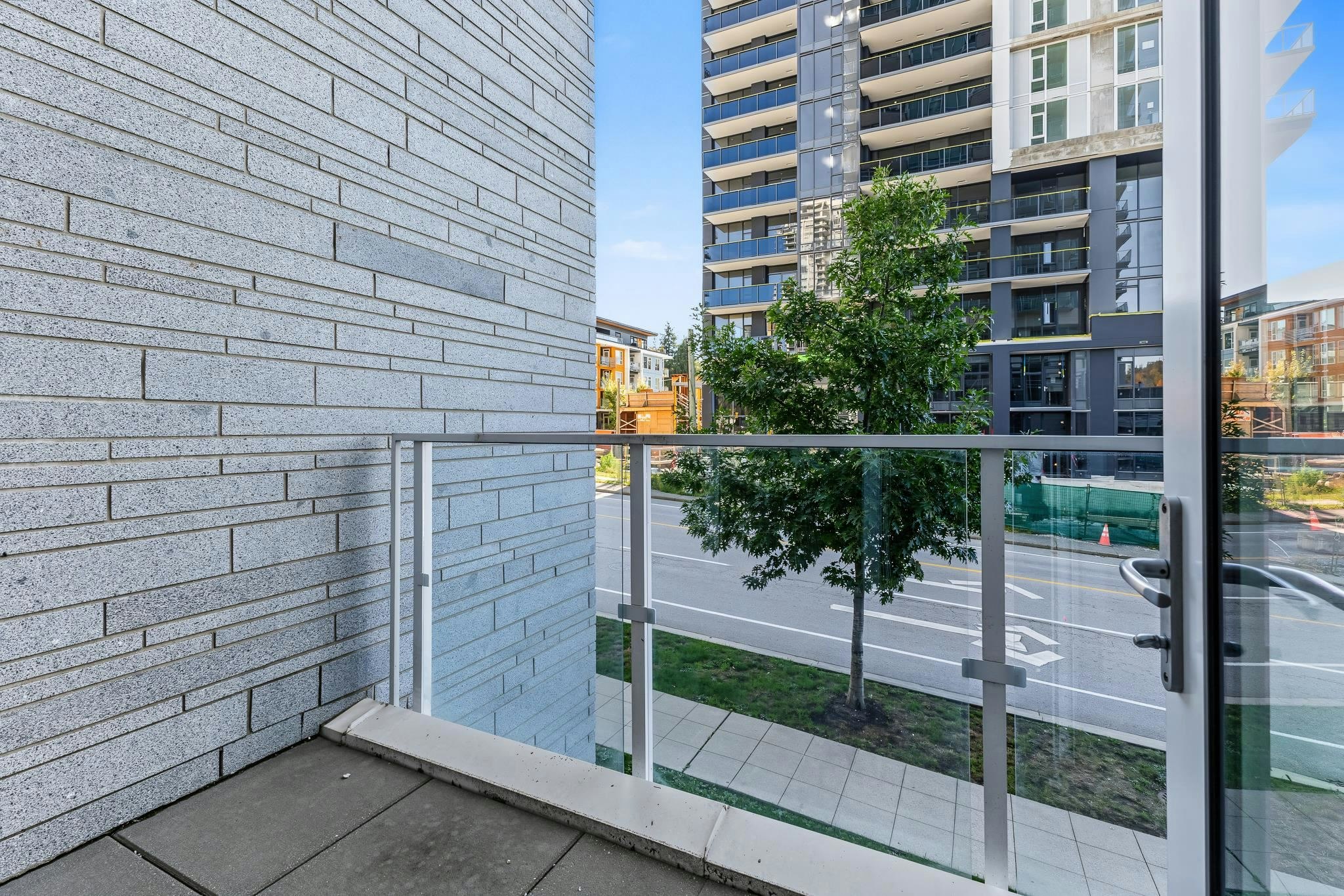101-652 Whiting Way, Coquitlam, BC, V3J 0K3 - 31