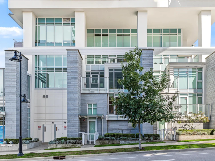 101-652 Whiting Way, Coquitlam, BC, V3J 0K3 - 2