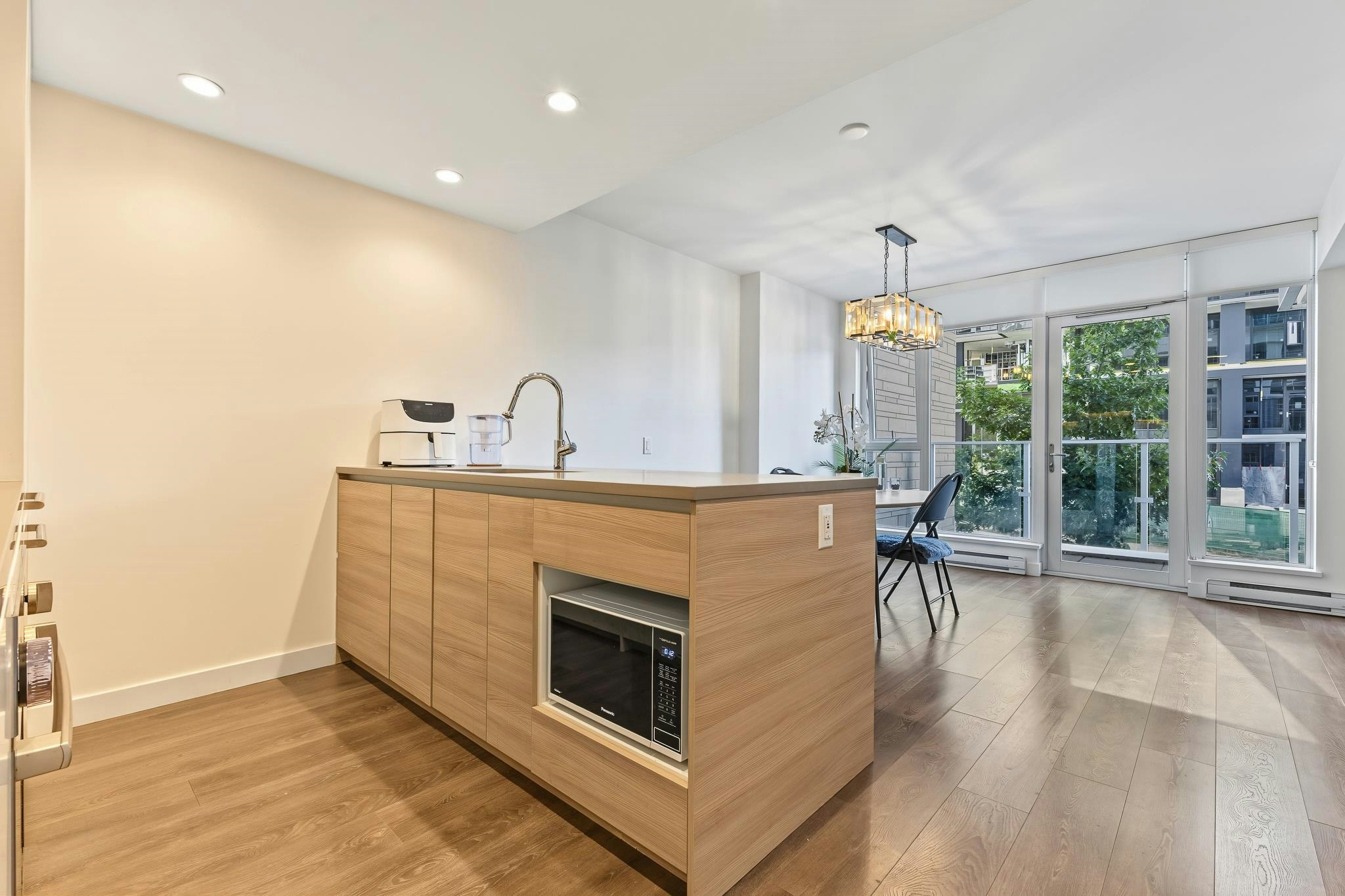 101-652 Whiting Way, Coquitlam, BC, V3J 0K3 - 22