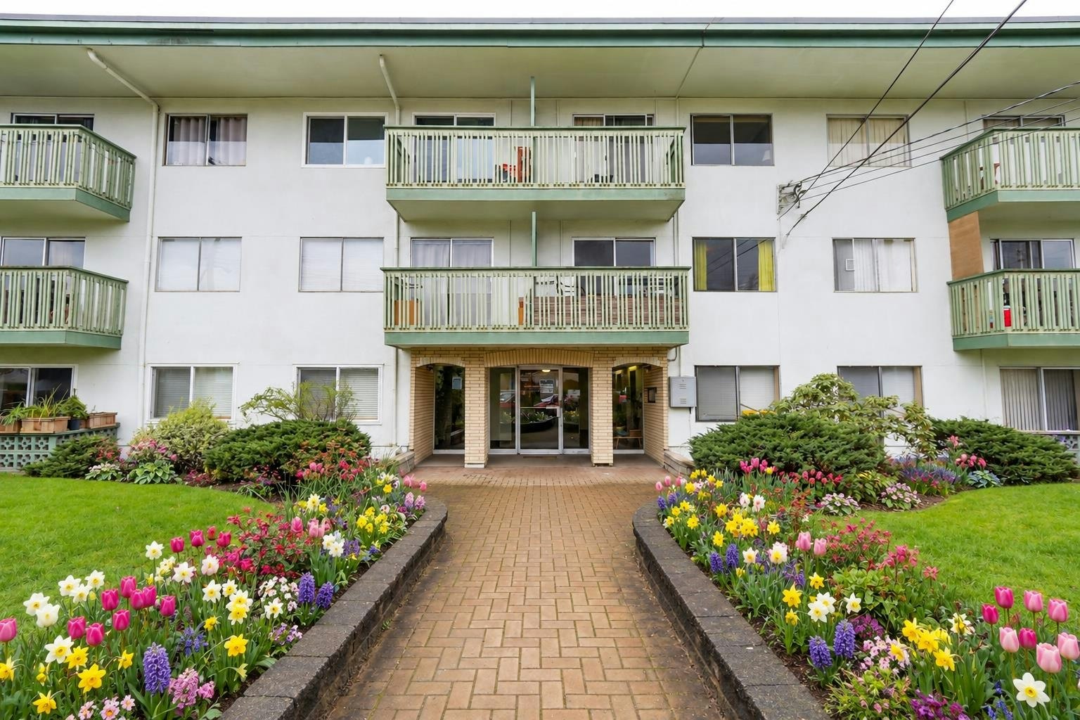 207-36 E 14th Avenue, Vancouver, BC, V5T 4C9