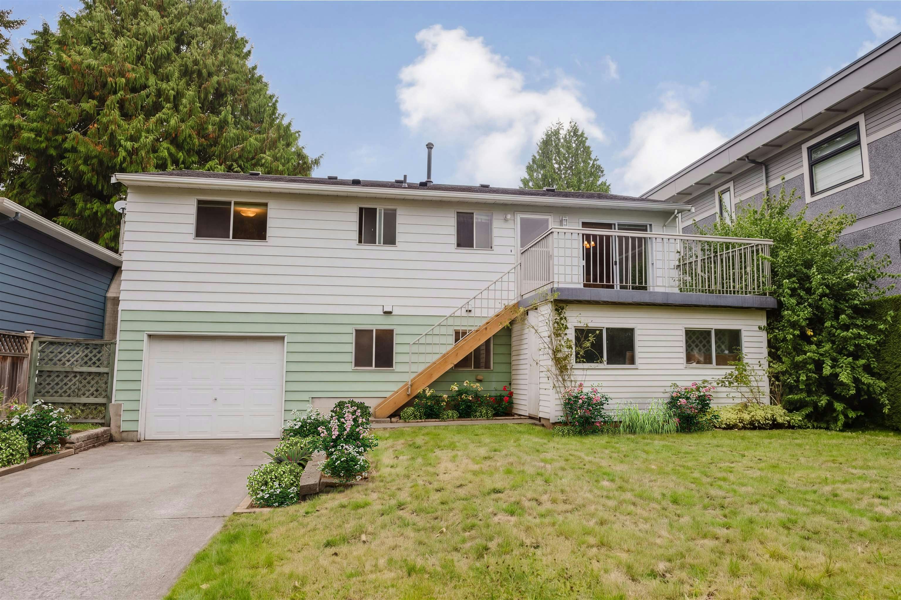 13696 Blackburn Avenue, Surrey, BC, V4B 2Y8 - 28