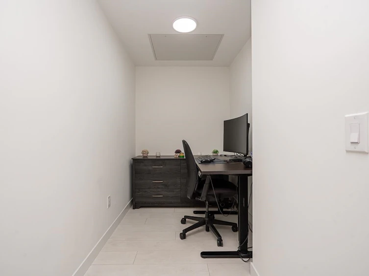 221-9456 134 Street, Surrey, BC, V3V 0G8 - 24
