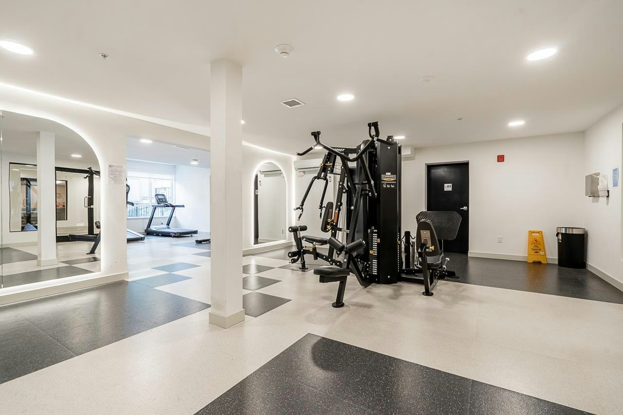 221-9456 134 Street, Surrey, BC, V3V 0G8 - 31