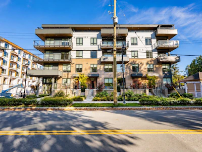 221-9456 134 Street - 2
