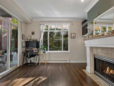 101-1675 W 10th Avenue - 5