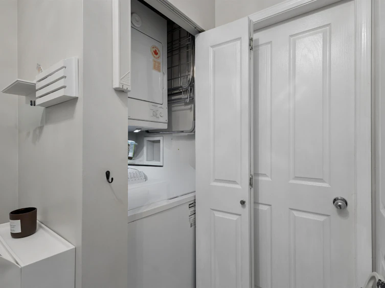 101-1675 W 10th Avenue, Vancouver, BC, V6J 2A2 - 17