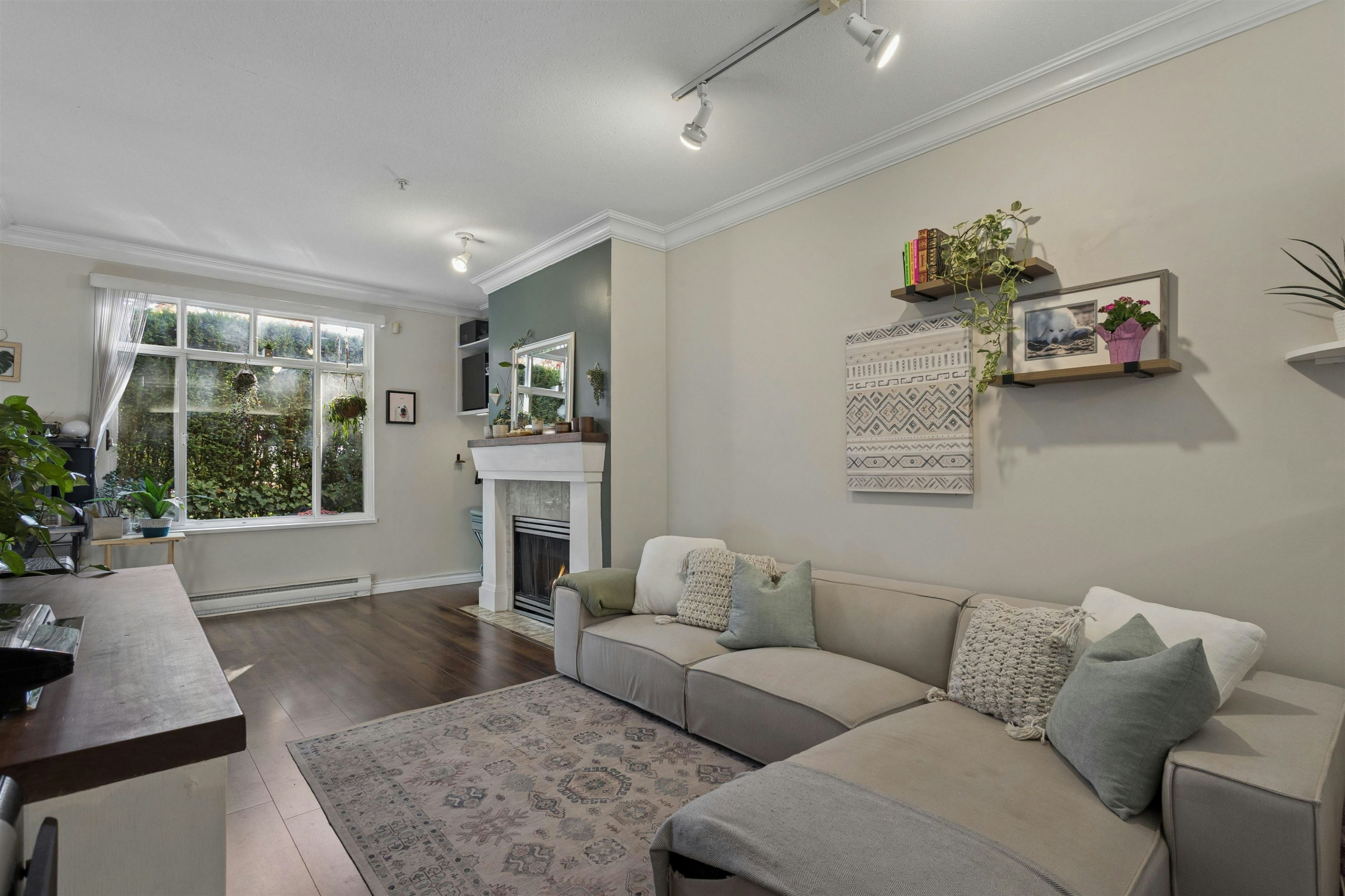 101-1675 W 10th Avenue, Vancouver, BC, V6J 2A2 - 3