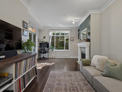 101-1675 W 10th Avenue - 2