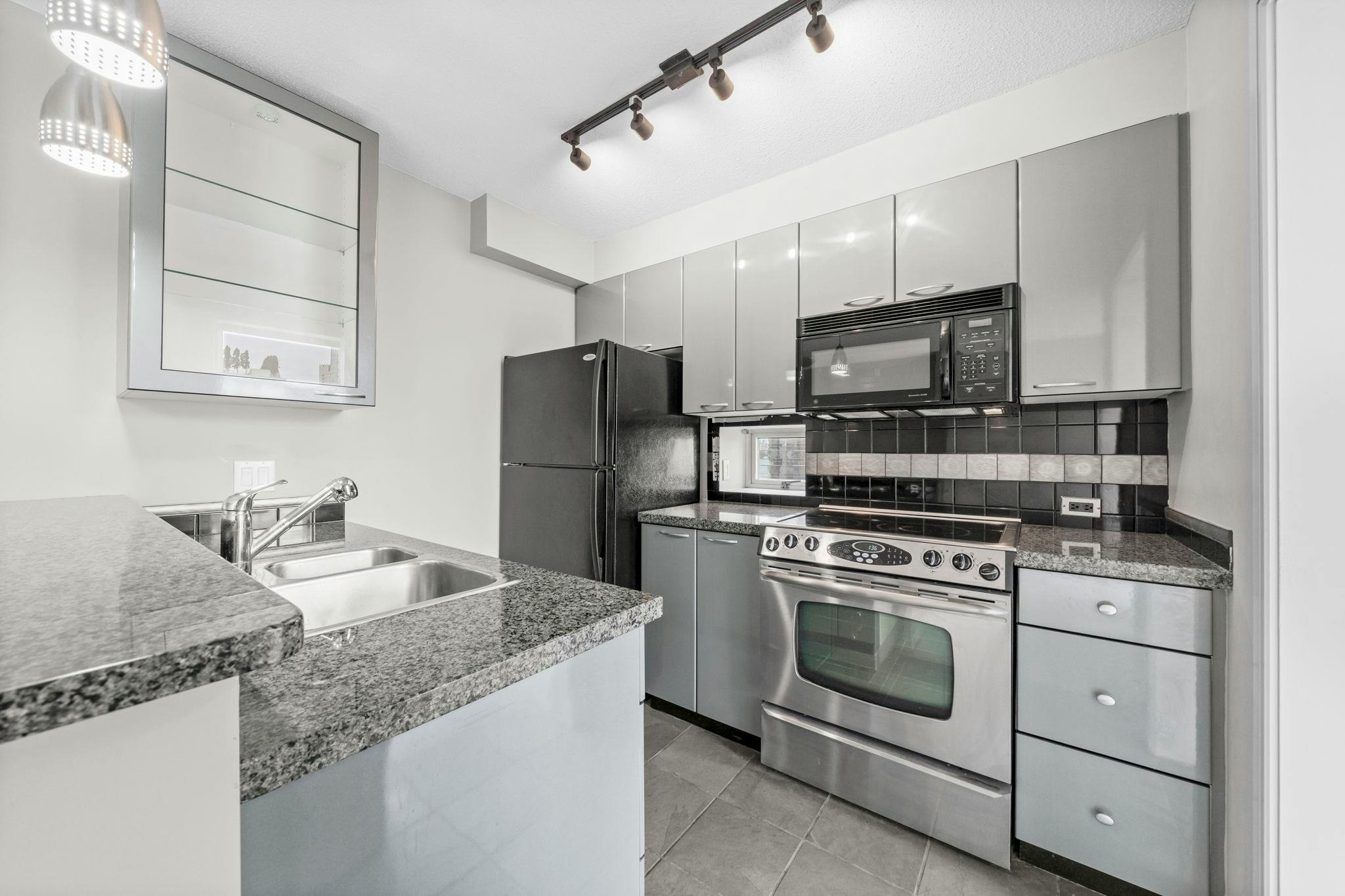 1805-1068 Hornby Street, Vancouver, BC, V6Z 2Y7 - 12