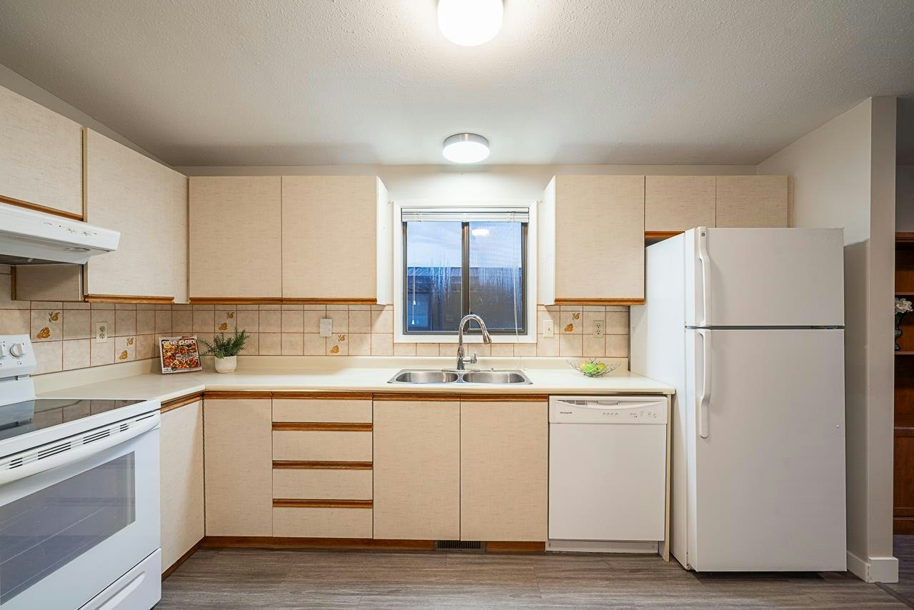 197-27111 0 Avenue - 3