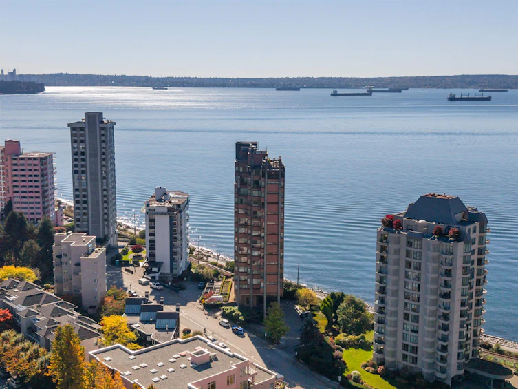 9-2250 Bellevue Avenue, West Vancouver, BC, V7V 1C6 - 38