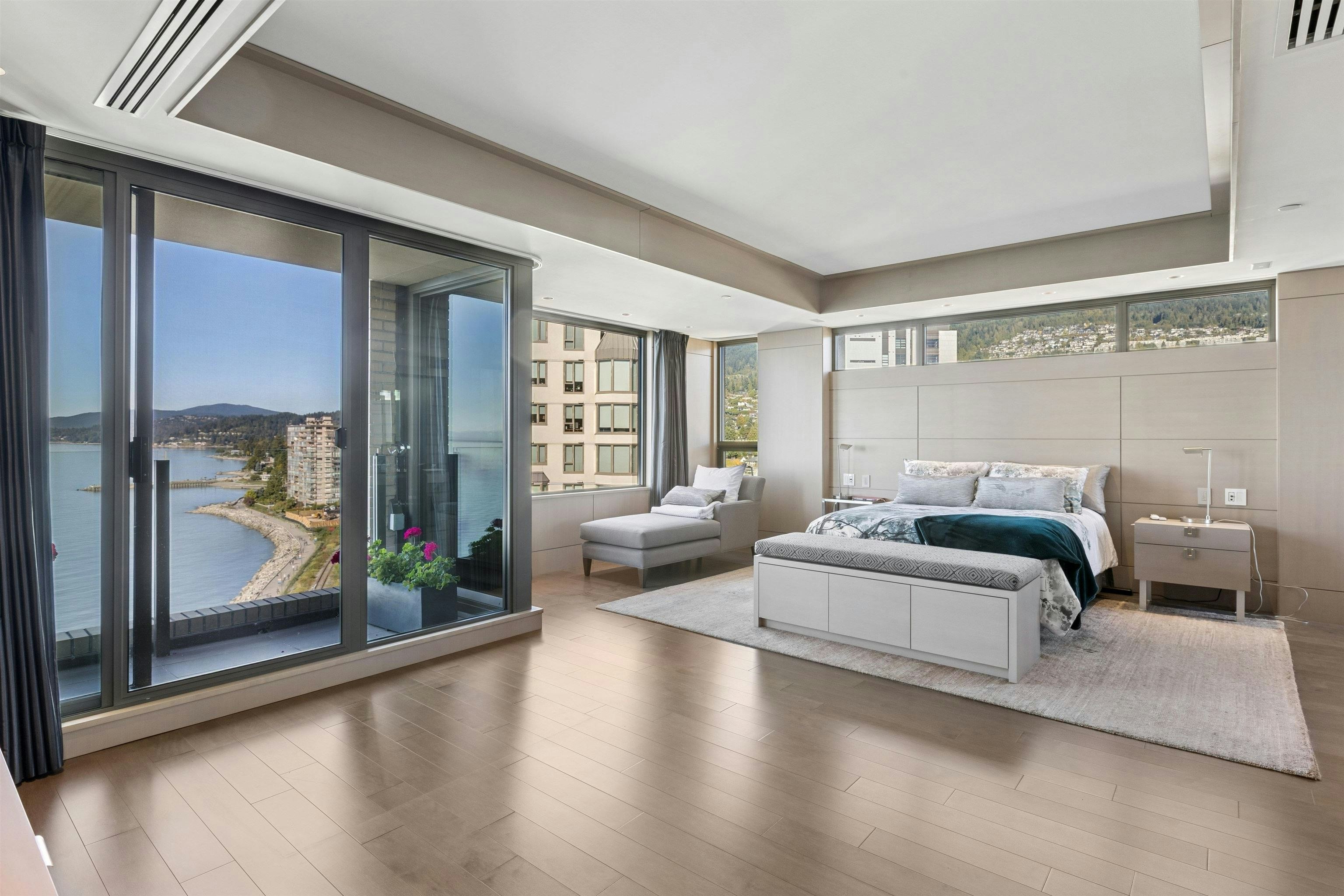 9-2250 Bellevue Avenue, West Vancouver, BC, V7V 1C6 - 26