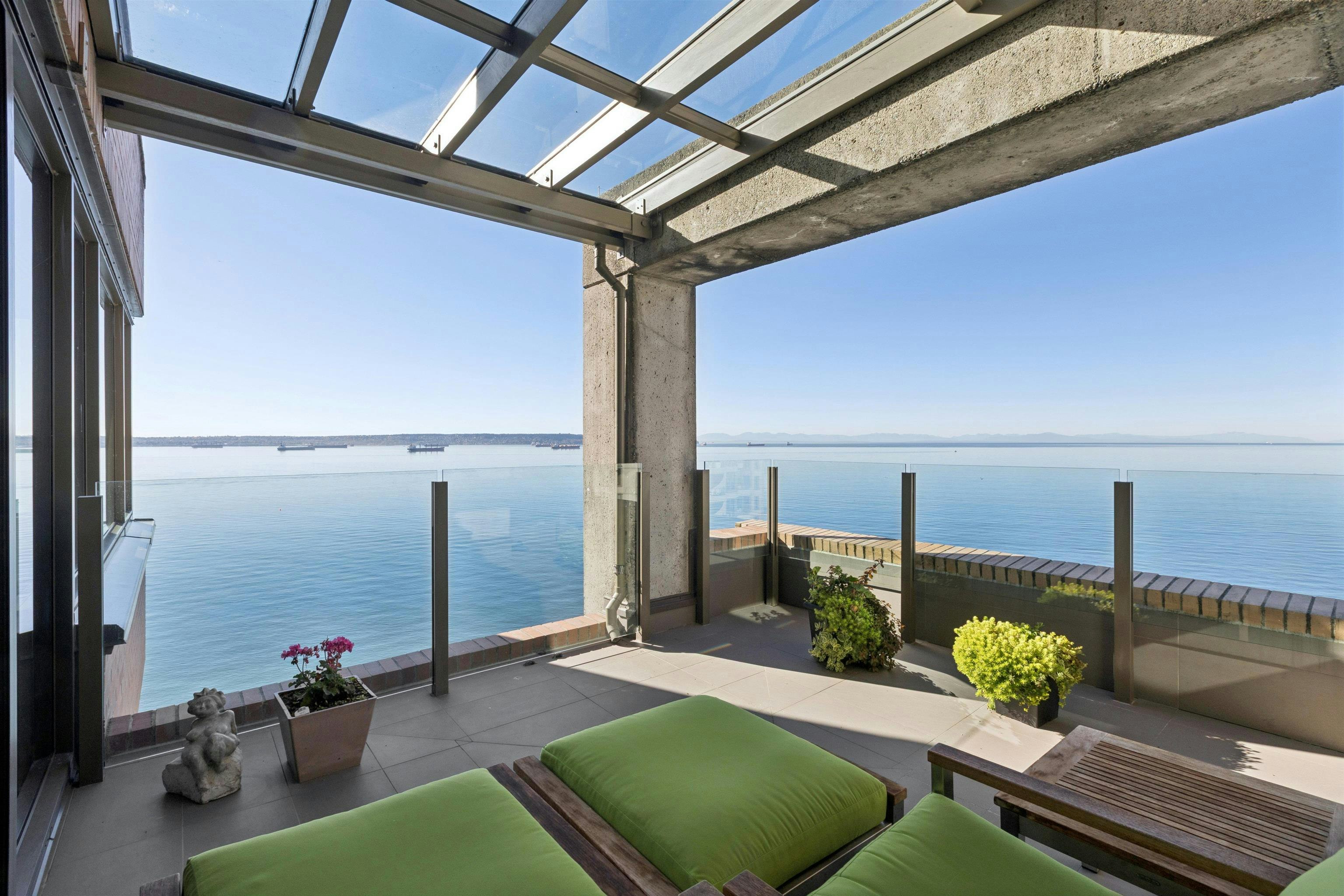 9-2250 Bellevue Avenue, West Vancouver, BC, V7V 1C6