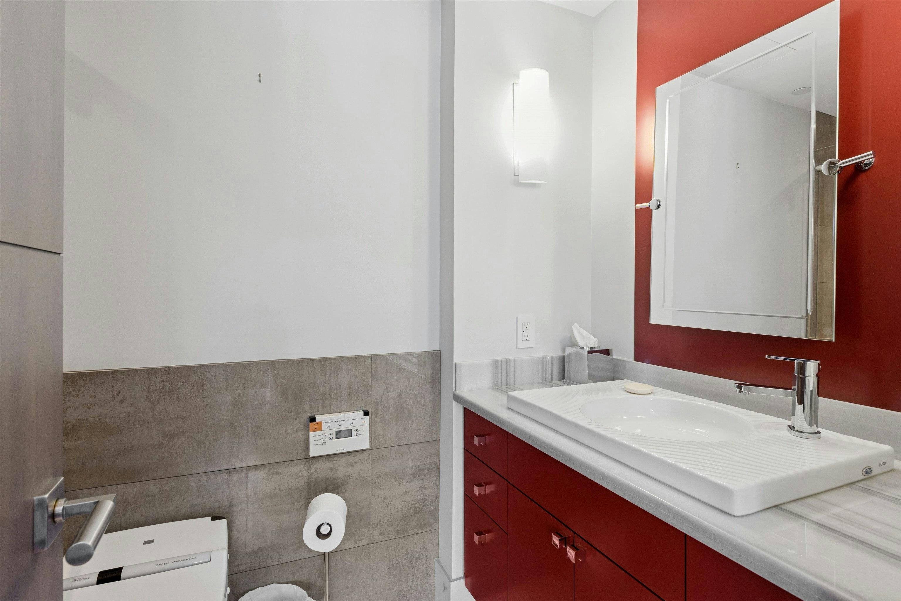 9-2250 Bellevue Avenue, West Vancouver, BC, V7V 1C6 - 33