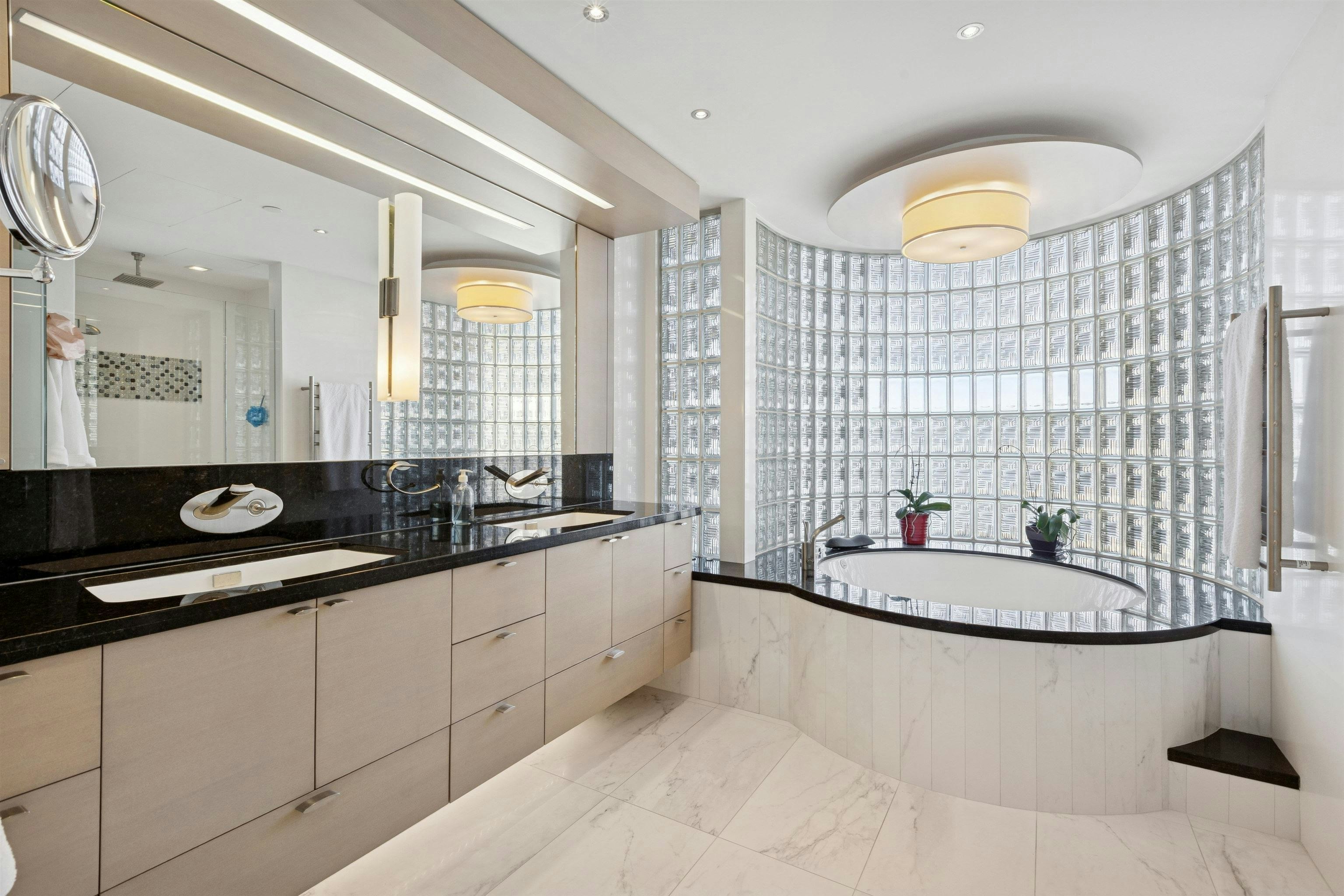9-2250 Bellevue Avenue, West Vancouver, BC, V7V 1C6 - 29