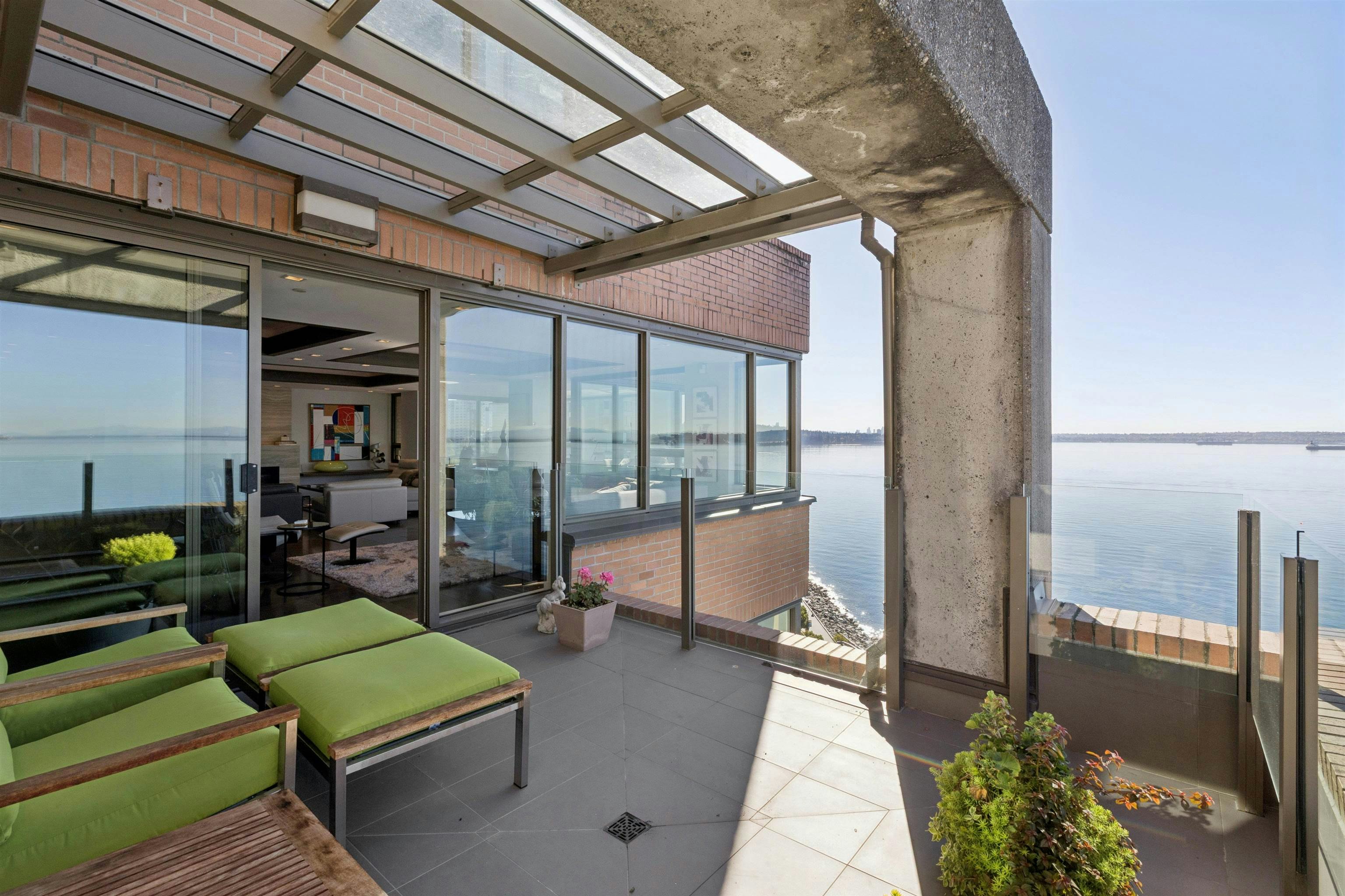 9-2250 Bellevue Avenue, West Vancouver, BC, V7V 1C6 - 24