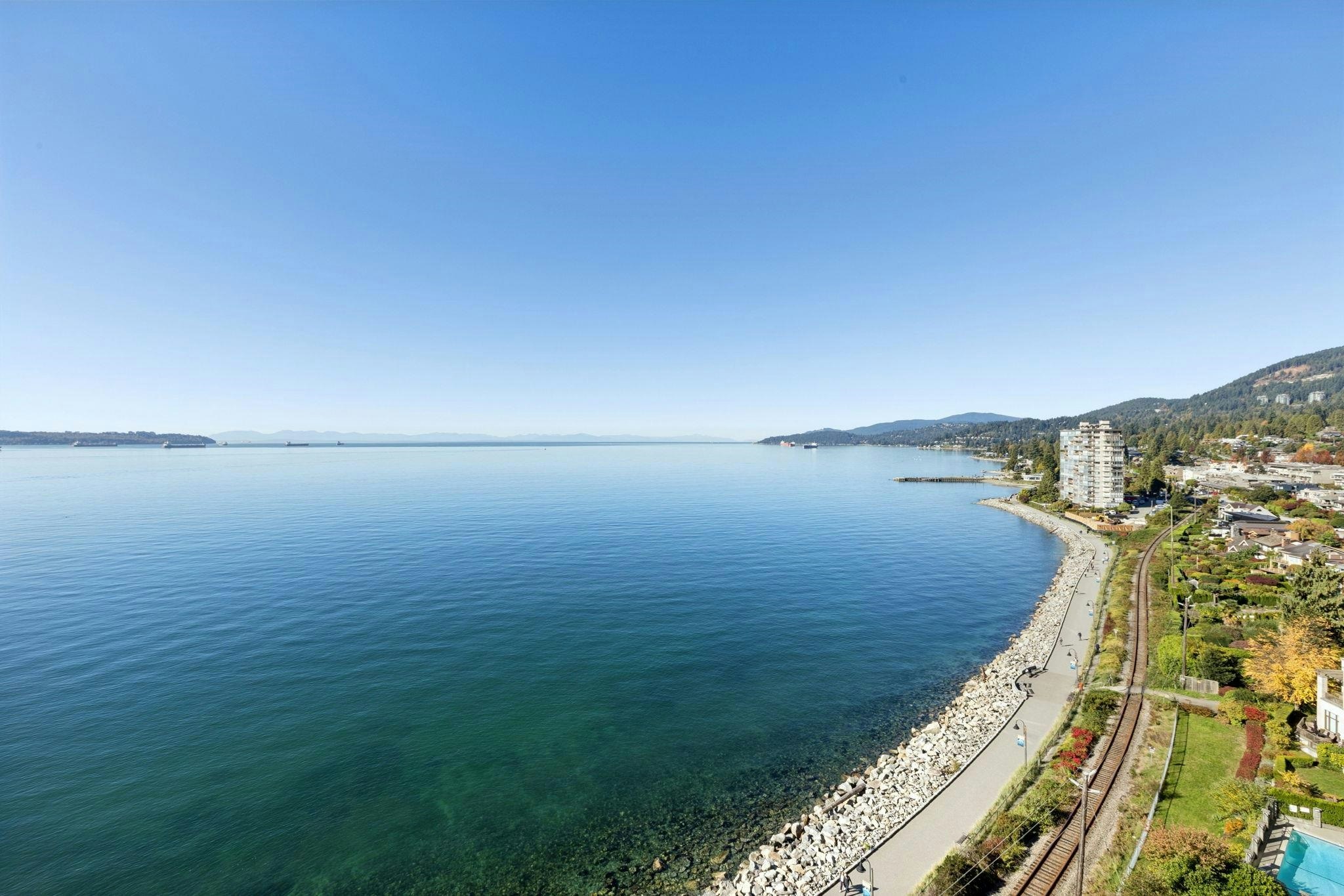 9-2250 Bellevue Avenue, West Vancouver, BC, V7V 1C6